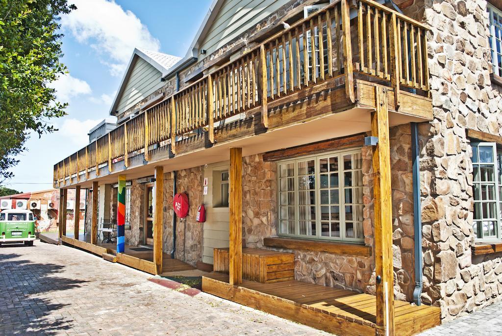 Funky Town Otel Jeffreys Bay Dış mekan fotoğraf