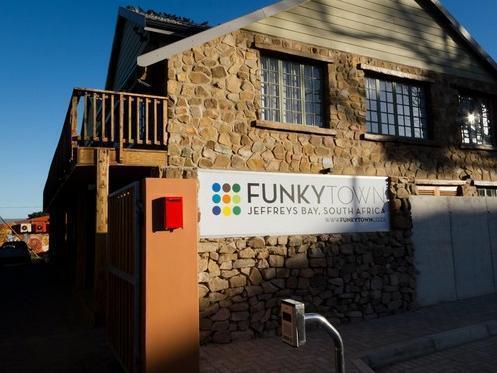 Funky Town Otel Jeffreys Bay Dış mekan fotoğraf