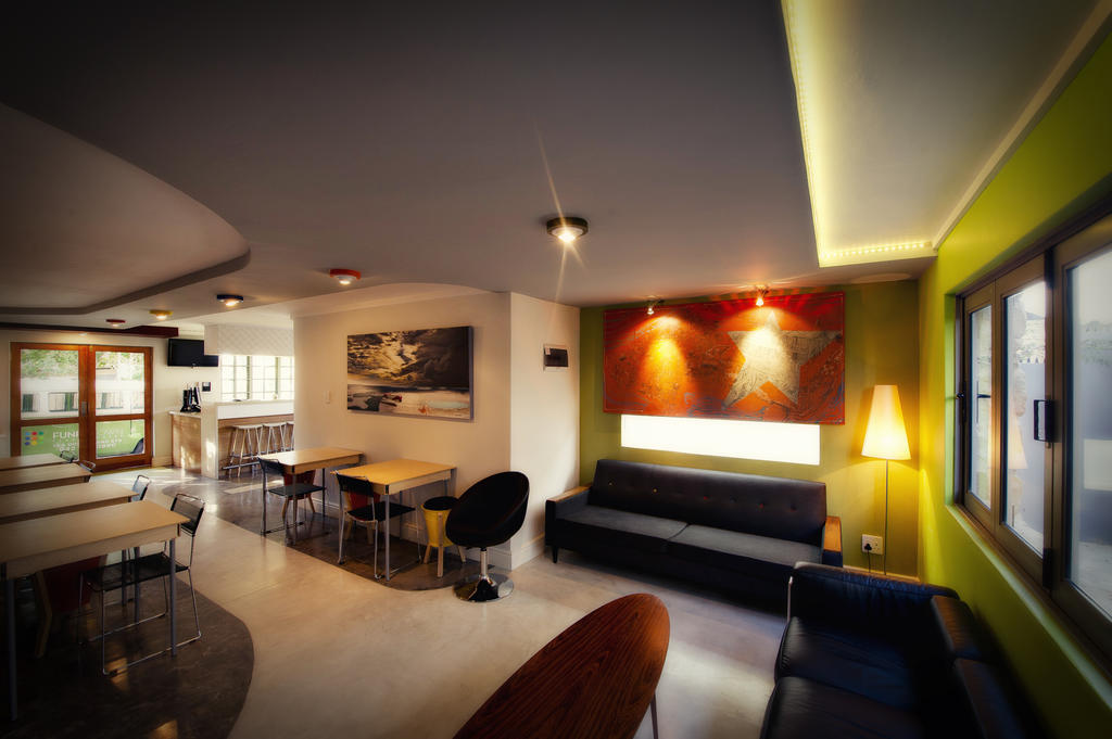 Funky Town Otel Jeffreys Bay Dış mekan fotoğraf