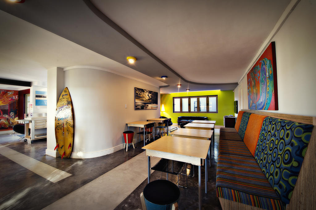 Funky Town Otel Jeffreys Bay Dış mekan fotoğraf